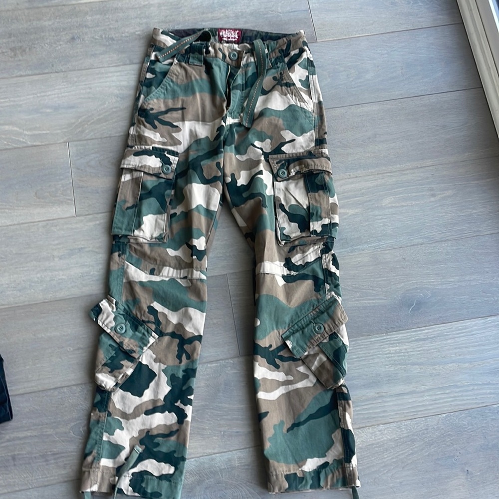 Like New MATCHSTICK Camouflage Cargo Pants